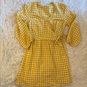 🌿3 FOR $25🌿 Old Navy Yellow Plaid Wrap Dress